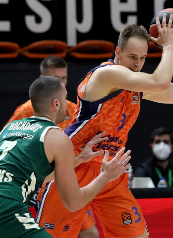 El ataque del Valencia Basket supera al Panathinaikos (95-83)