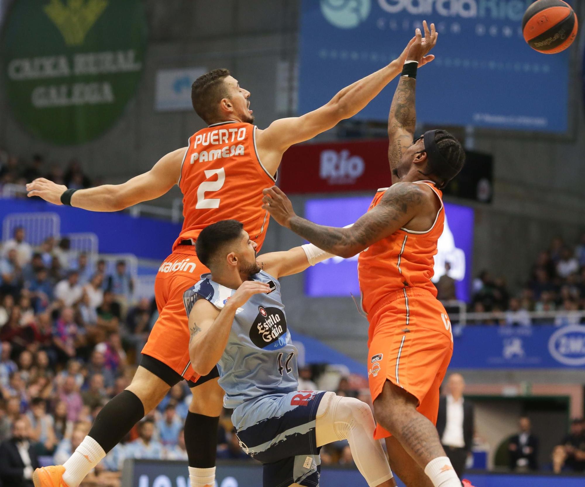 Otro final apretado que vuelve a salir cruz para el Breogán (59-61)