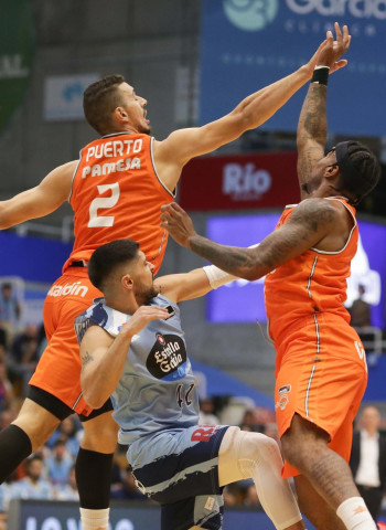Otro final apretado que vuelve a salir cruz para el Breogán (59-61)