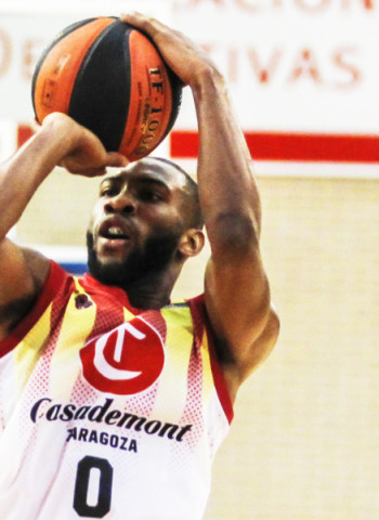 Casademont Zaragoza abre la pretemporada con triunfo ante Delteco GBC (77-57)
