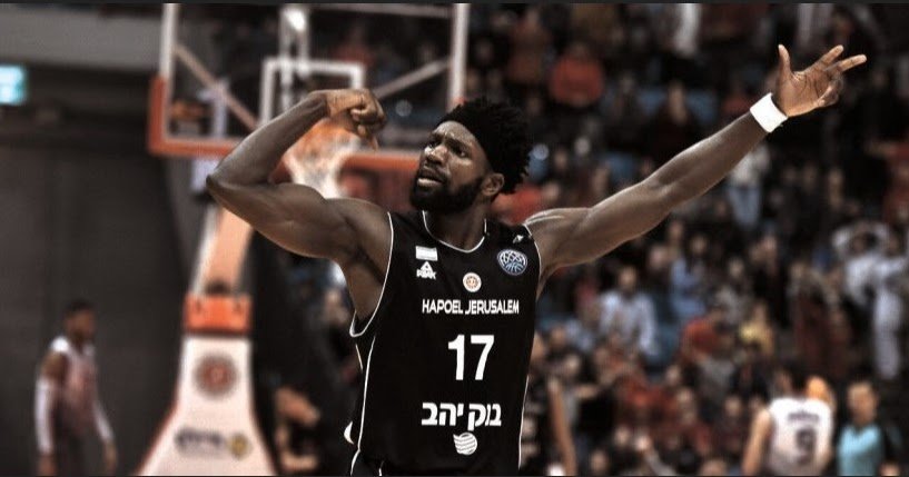 Sulaiman Braimoh apunta al Maccabi