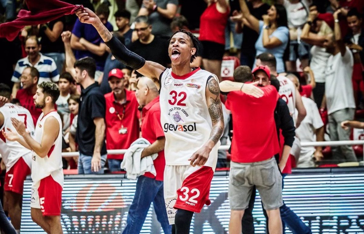 El BAXI Manresa llega a un acuerdo con Joe Thomasson
