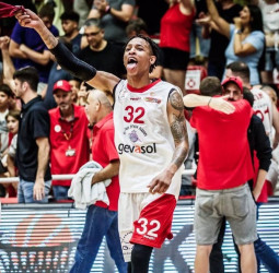 El BAXI Manresa llega a un acuerdo con Joe Thomasson