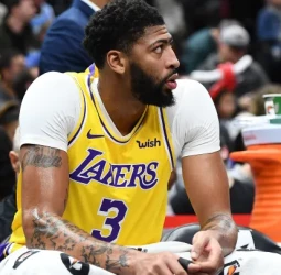 Malas noticias para los Lakers; Anthony Davis, lesionado por tiempo indefinido