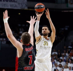 Salah Mejri continuará su carrera en China