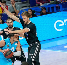 Gentile y Brizuela encienden la luz de la permanencia para Movistar (80-83)