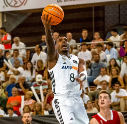 Se duda de la continuidad de Rathan-Mayes en el Real Madrid