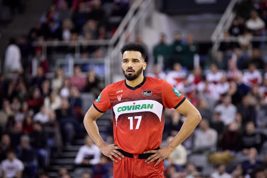 Amine Noua pone rumbo a Japón: ficha por los Shiga Lakestars
