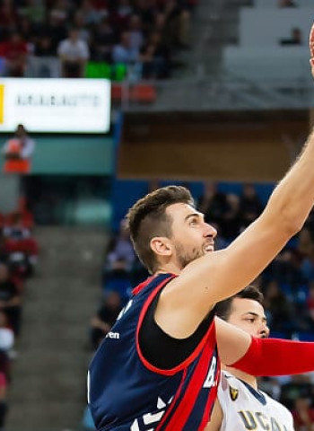 Primera parte de ensueño, segunda parte de pesadilla para el UCAM Murcia en Vitoria (87-75)