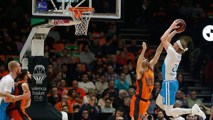 Campanada obradoirista en La Fonteta (87-94)