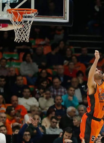 Campanada obradoirista en La Fonteta (87-94)