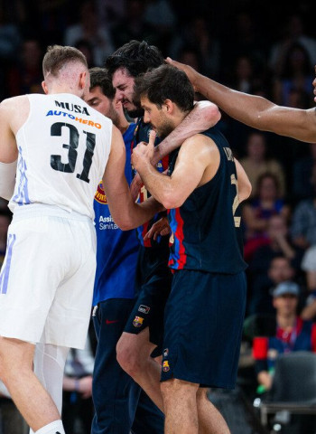 Alex Abrines sufre un esguince en el pie izquierdo