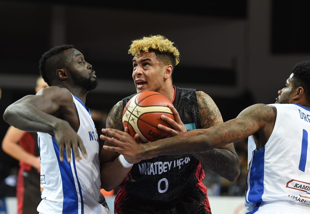 El Panathinaikos le presenta una oferta a Zach Auguste