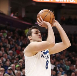 Sacramento Kings anuncia el fichaje de Nemanja Bjelica