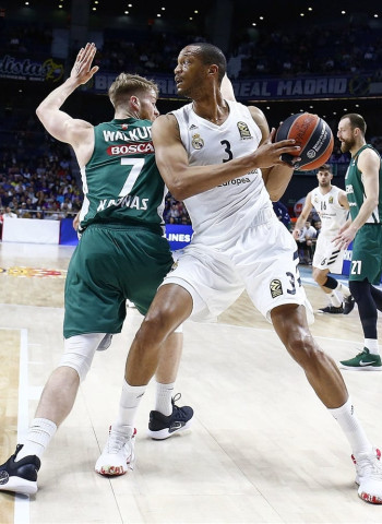 El Real Madrid se enfrentará al Panathinaikos en el playoff (86-93)