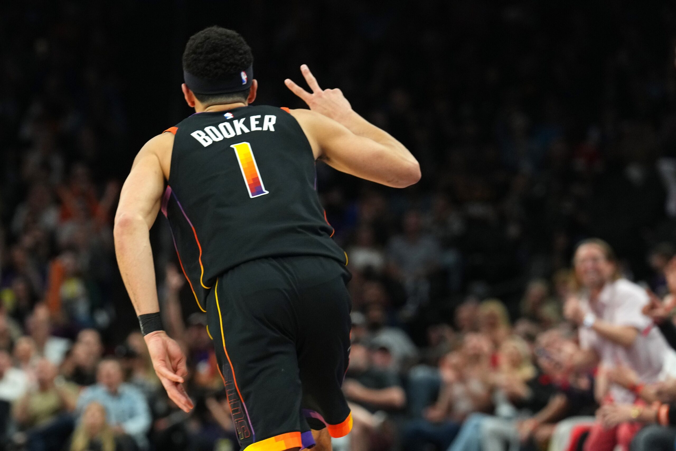 Videoresúmenes de la jornada NBA (9 games) 03/04