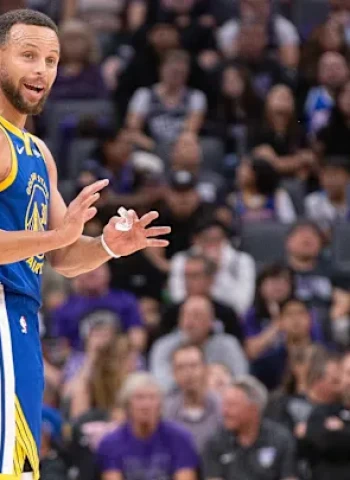 Es duda que Stephen Curry pueda comenzar la temporada