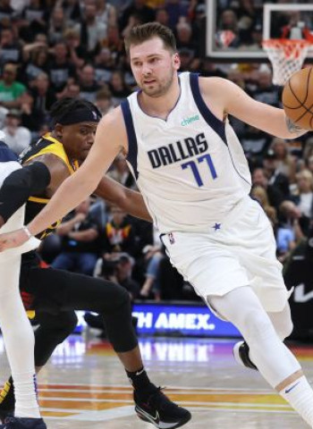 [4-2] Once años después los Dallas Mavericks pasan de ronda (98-96)