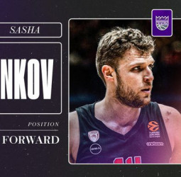 Los Sacramento Kings oficializan el fichaje de Sasha Vezenkov