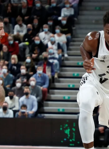 Detalles del partido, Anadolu Efes Estambul vs. LDLC ASVEL Villeurbanne de la jornada 25 de la EuroLeague