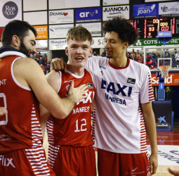 El BAXI Manresa sigue en buena forma y domina frente al Burgos (93-68)