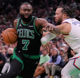 El orgullo Celtics alarga la serie, 102-127 [2-3]