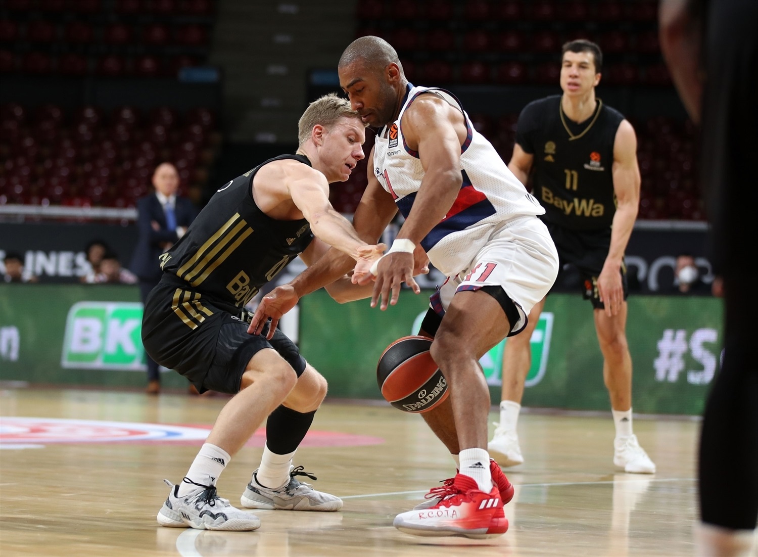 Bitci Baskonia cierra con una meritoria victoria la primera vuelta de la EuroLeague (76-81)