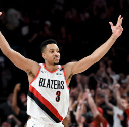 Pelicans y Blazers llegan a un acuerdo de traspaso por CJ McCollum