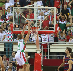 Fallida la opción "Elegar", el ex ACB Colton Iverson, nuevo objetivo del Olympiacos