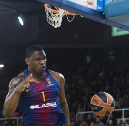 Kevin Séraphin, entre tres y cuatro meses de baja