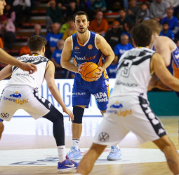 El CB Naturavia Morón conquista su ansiado primer triunfo