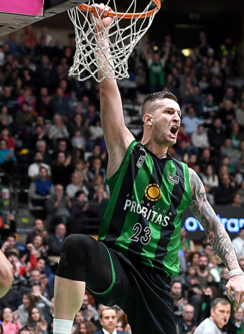 El Joventut derrota al UCAM Murcia en el Olímpic con una muy buena actuación (104-93)