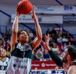 Colapso final del Joventut (79-64)