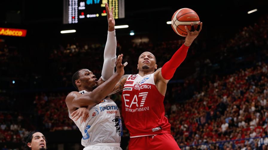 Goudelock marca la diferencia en el primer partido de la final italiana (98-85)