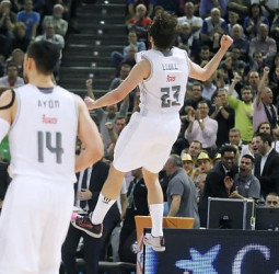 Llull decanta la balanza, el Real Madrid completa la final (80-86)