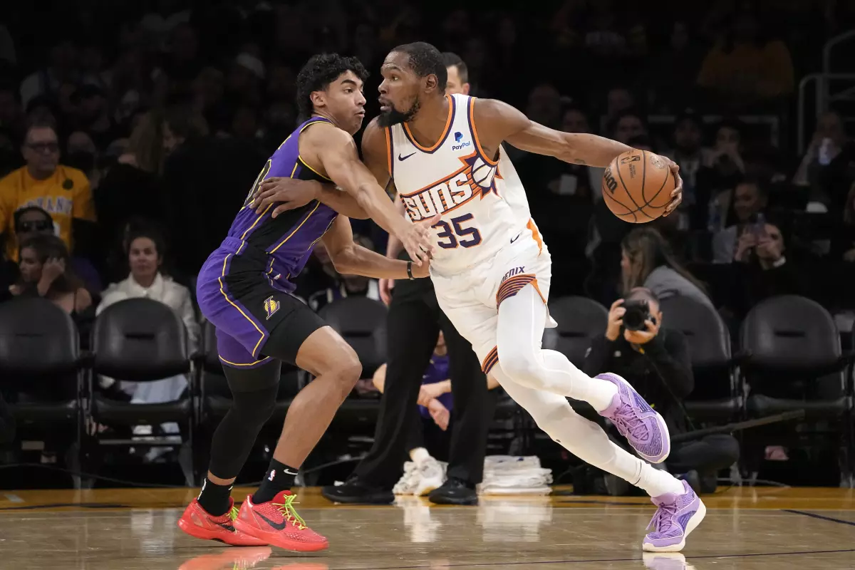 Bradley Beal se da un homenaje ante los Angeles Lakers