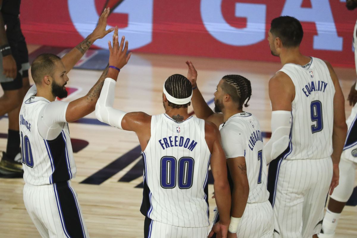 Los Magic se muestran muy superiores ante los Kings (132-116)
