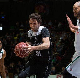 Raül y Mumbru marcan la diferencia (101-82)