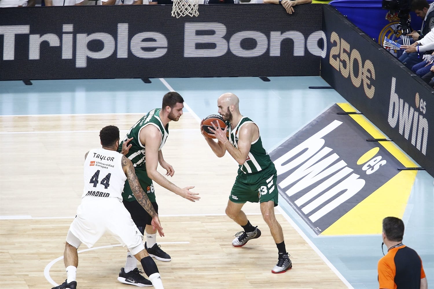 Nick Calathes no se perderá el partido de mañana ante el Real Madrid