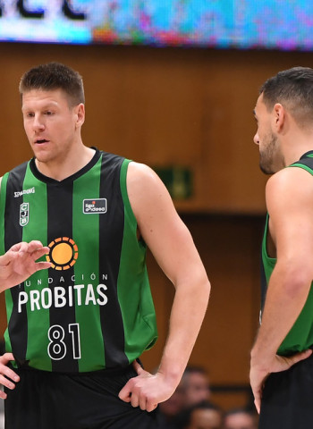 Séptima victoria consecutiva del Joventut en Liga Endesa. Gran partido de López-Aróstegui (97-86)