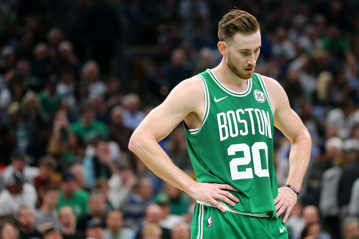 La mala suerte se ceba en Gordon Hayward