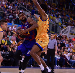 El Barça tumba al Herbalife Gran Canaria (65-81)
