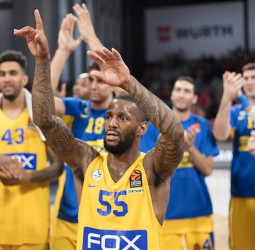 Pierre Jackson destroza la resistencia del Bamberg (71-88)