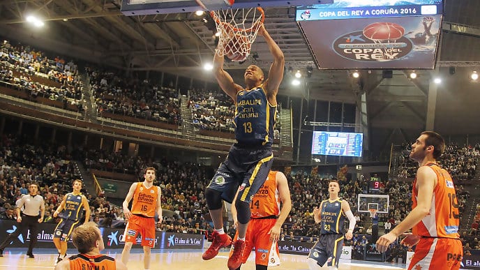 El Herbalife Gran Canaria completa la primera semifinal (78-83)