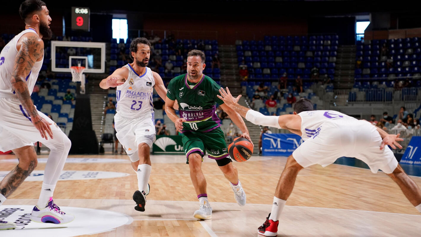 El Unicaja brilla ante el Real Madrid en el último baile de Carlos Cabezas (88-75)