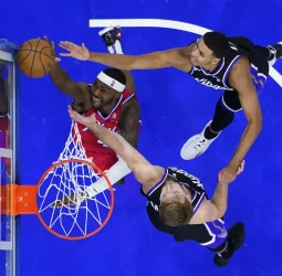 Los Sixers, sin Embiid, se imponen a los Jazz