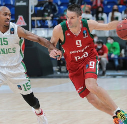 El Lokomotiv vence para empatar la serie ante el Unics Kazan (86-74) [1-1]