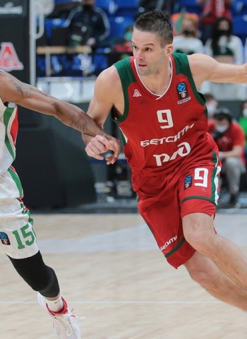 El Lokomotiv vence para empatar la serie ante el Unics Kazan (86-74) [1-1]