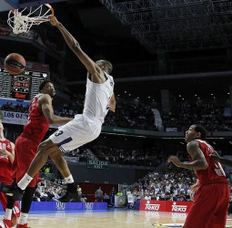 El Real Madrid le ofrece la renovación a Anthony Randolph