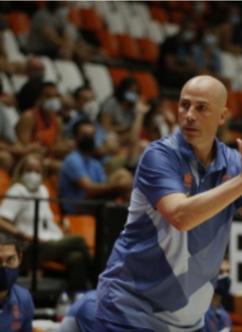 Declaraciones Joan Peñarroya previa Baxi Manresa - Valencia Basket